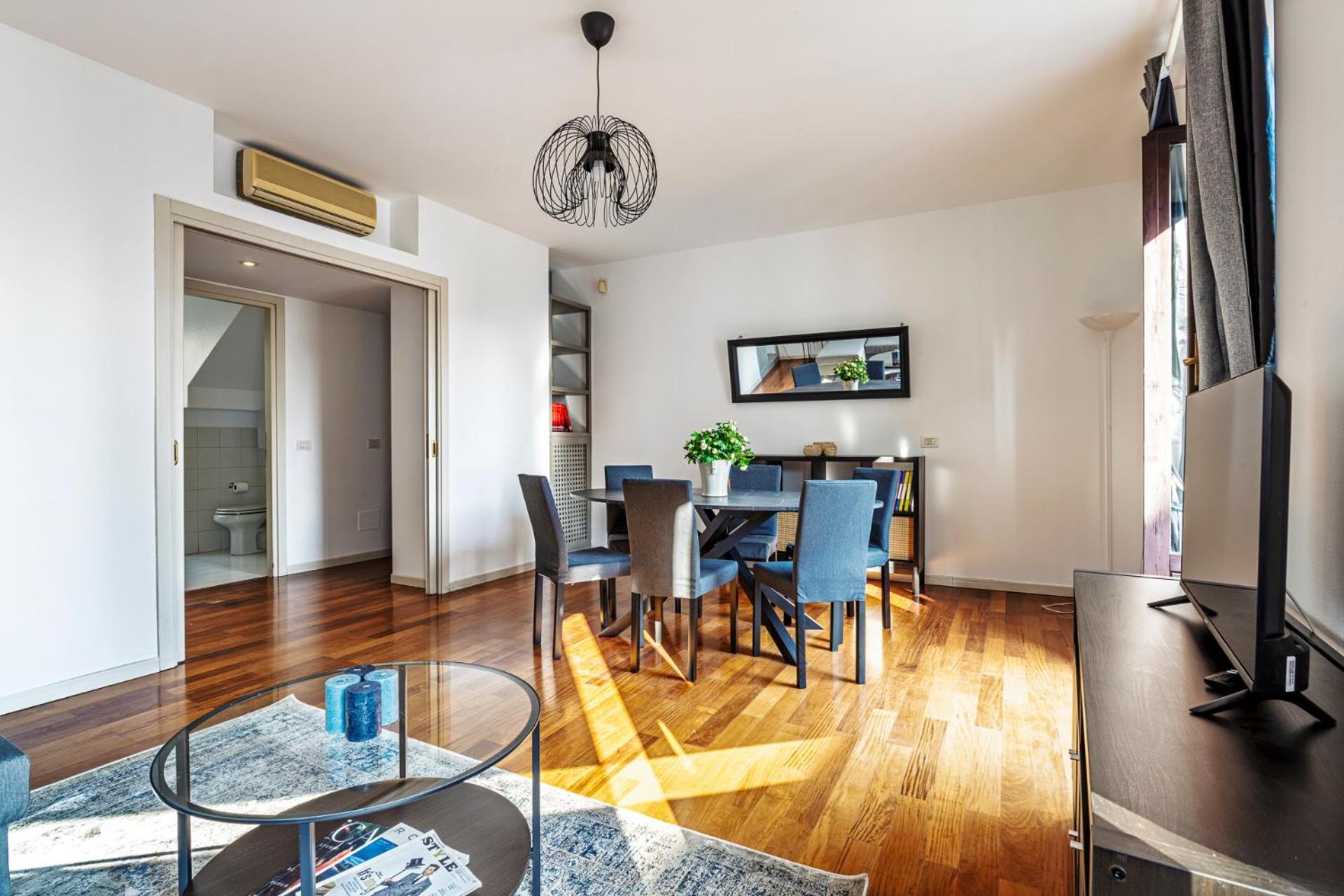 Elegant 2 Bedrooms Apartments Near Duomo ミラノ エクステリア 写真
