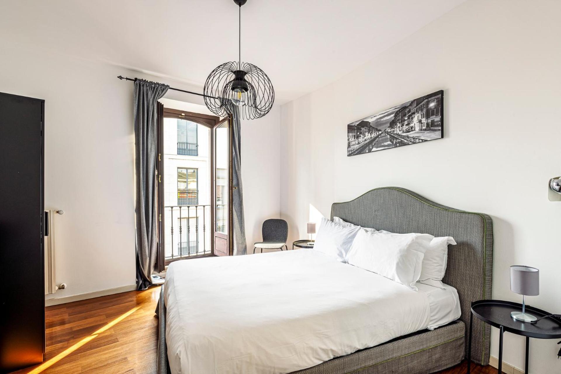Elegant 2 Bedrooms Apartments Near Duomo ミラノ エクステリア 写真