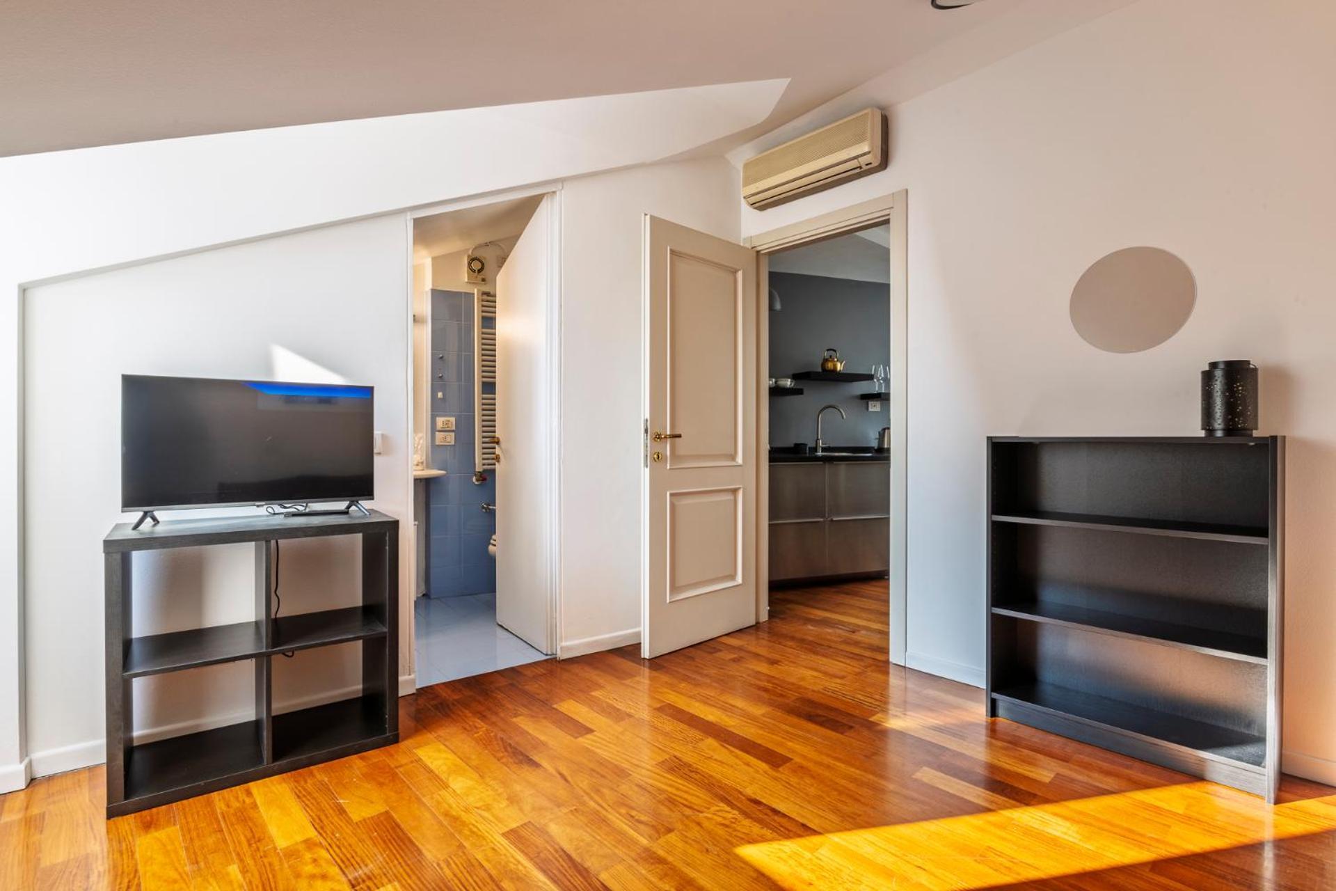 Elegant 2 Bedrooms Apartments Near Duomo ミラノ エクステリア 写真